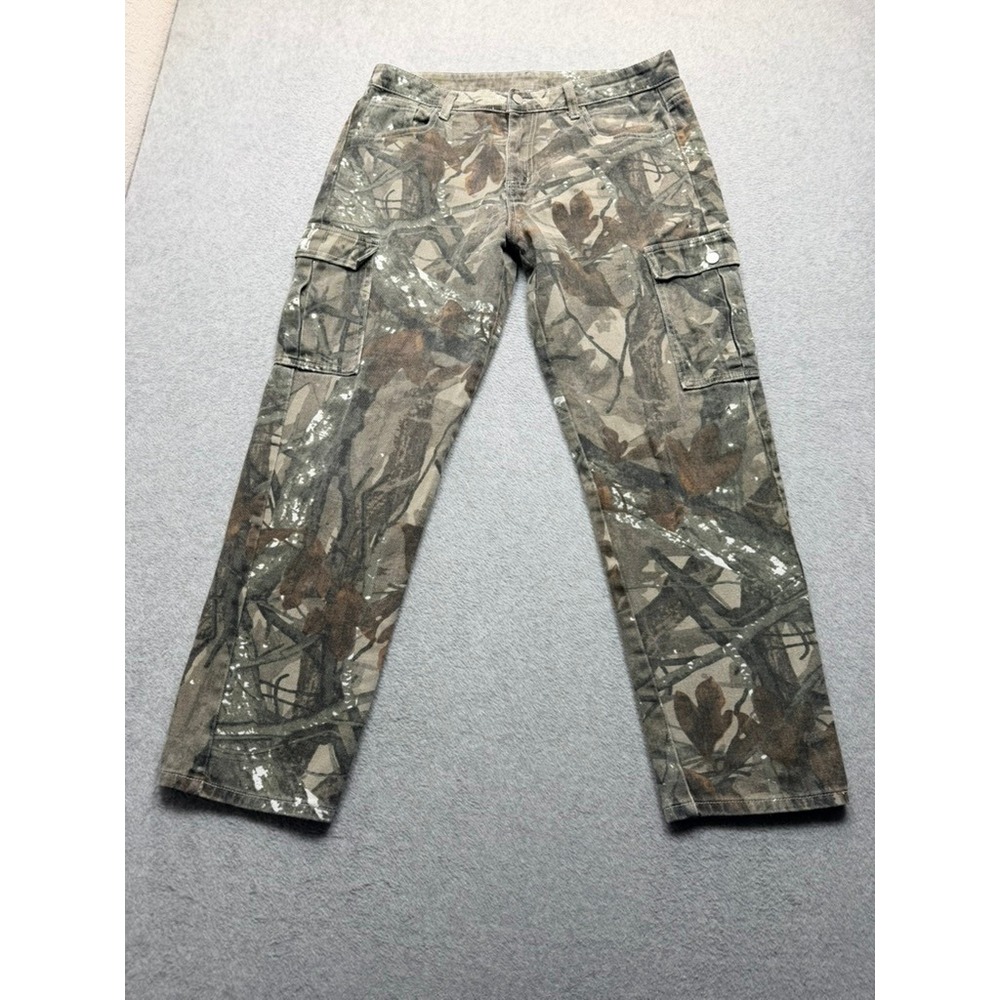 Manfinity Mens RealTree Camo Cargo Pants Straight Leg Forest Camouflage 35x31